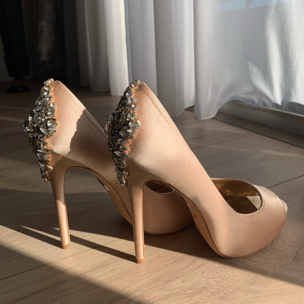 Badgley Mishka open toe crystal heels pale pink satin